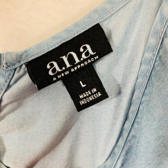 a.n.a. Womens Chambray Tank Top Ruffle Hem Size L Lace Up Back Adjustable Strap - Picture 7 of 10